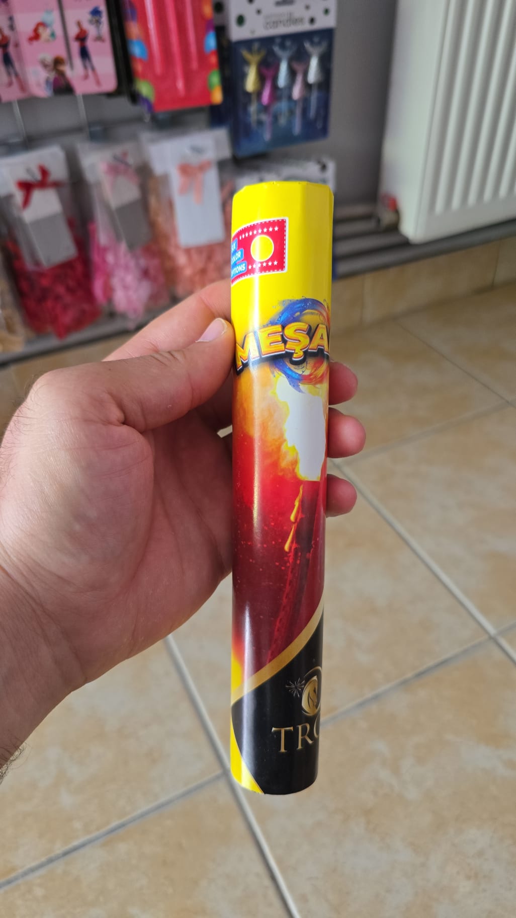 Troy Meşale Kırmızı Rengi